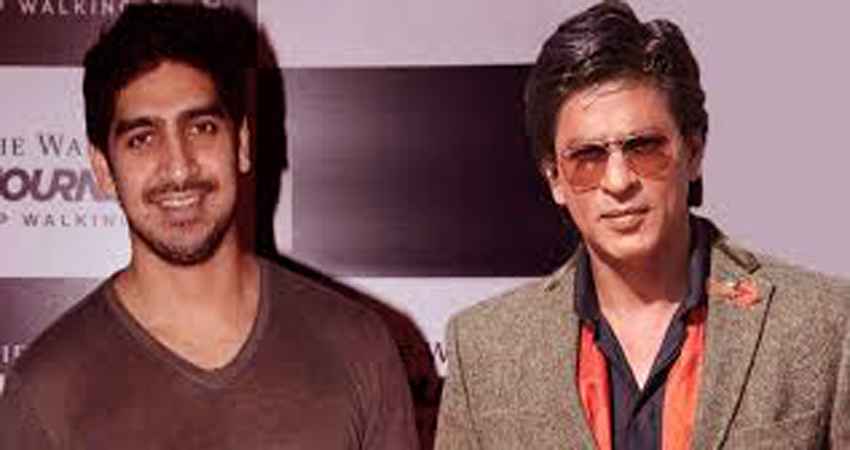 अयान मुखर्जी की इस मेगा स्टारर फिल्म में शाहरुख खान का होगा गेस्ट अपीयरेंस अयान मुखर्जी की इस मेगा स्टारर फिल्म में शाहरुख खान का होगा गेस्ट अपीयरेंस